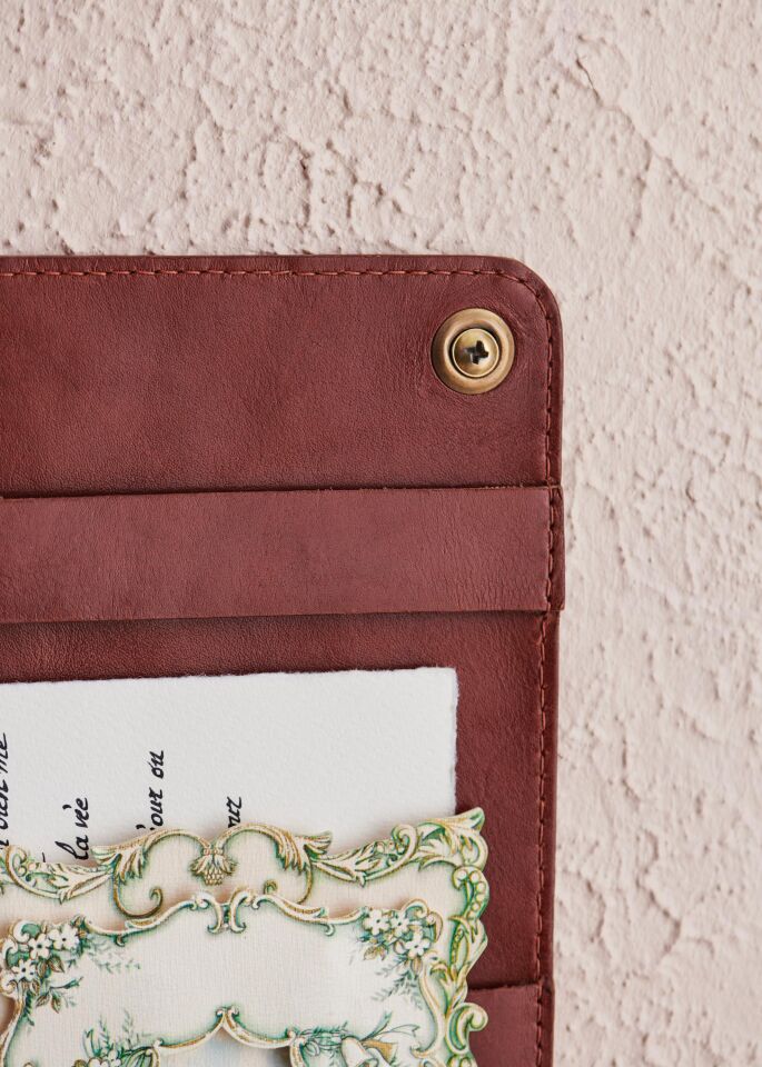 Deri Duvar Standı | Gardin Leather El Yapımı