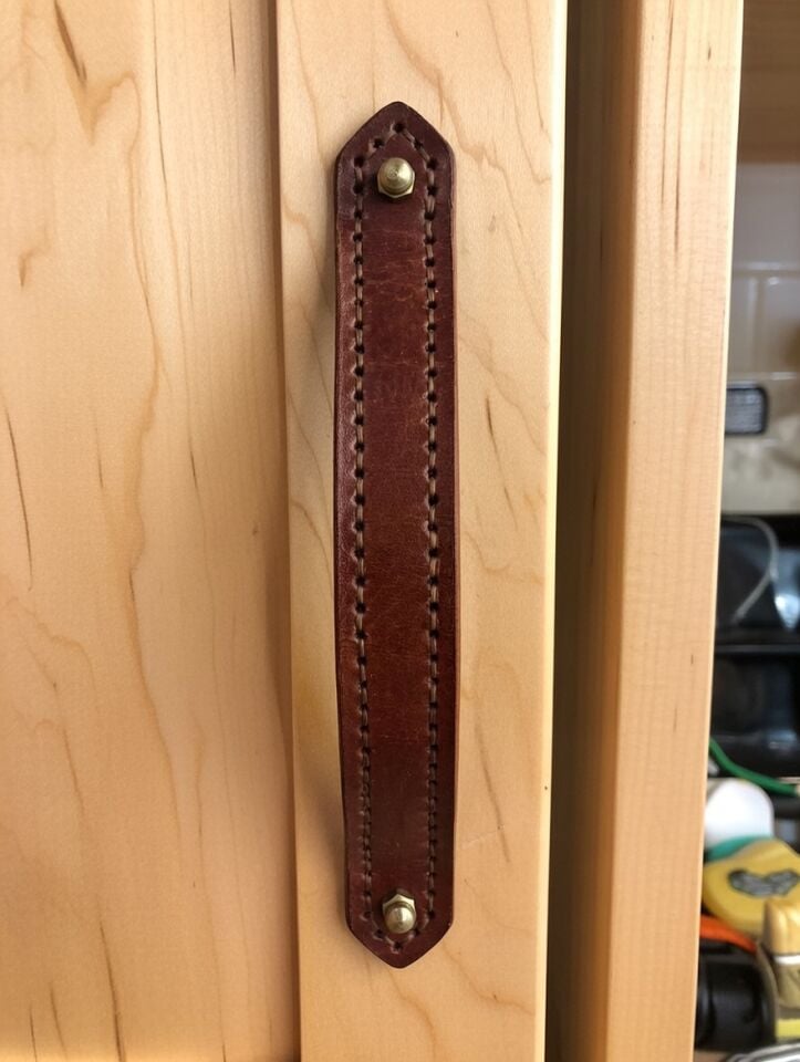 El Yapımı Hakiki Deri Dolap Kulpları