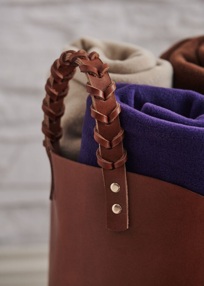 Gardin Leather – Handcrafted Leather Blanket Basket