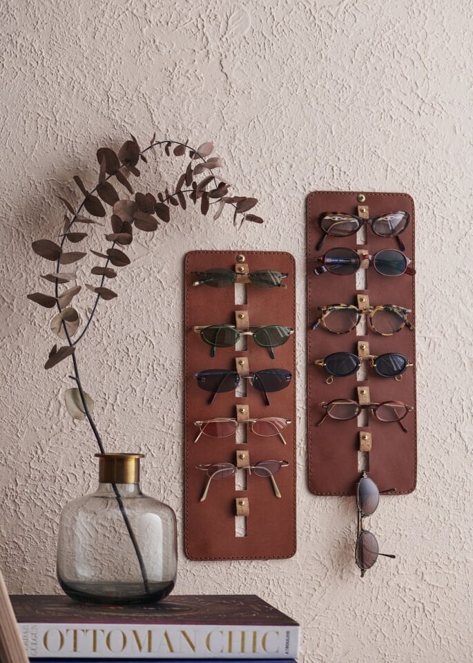Gardin Leather – El Yapımı Deri Gözlük Standı
