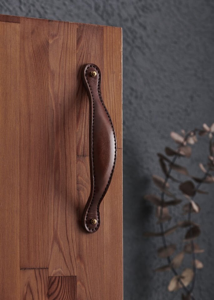 Gardin Leather – Handcrafted Genuine Leather Decorative Handle